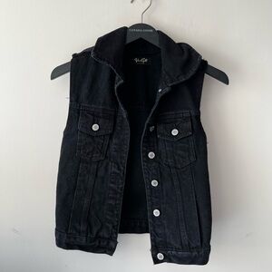 Brandy Melville John Galt Denim Vest